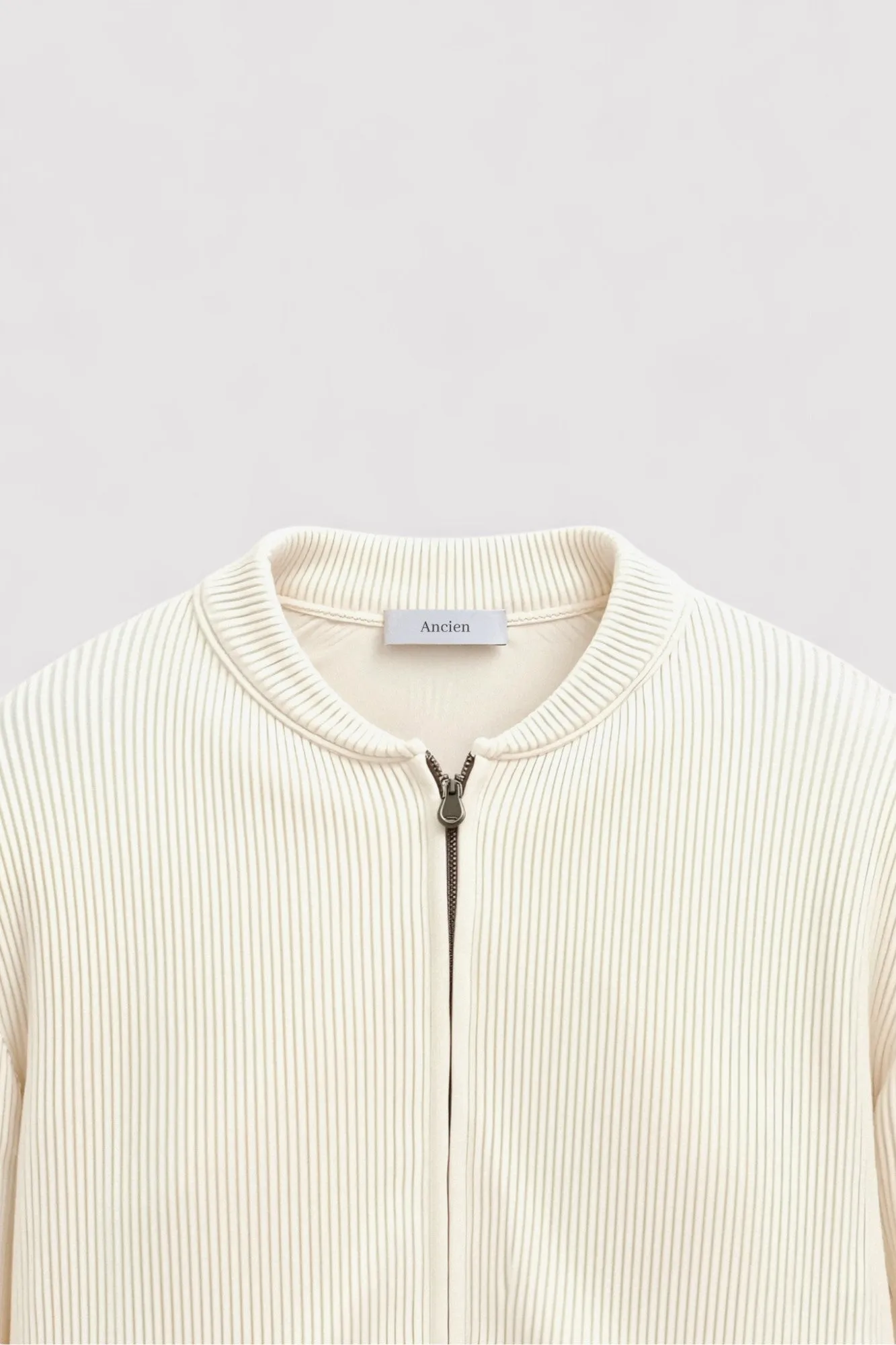 Ancien | Men's Luxurious Solid Knitted Crew Neck Cardigan