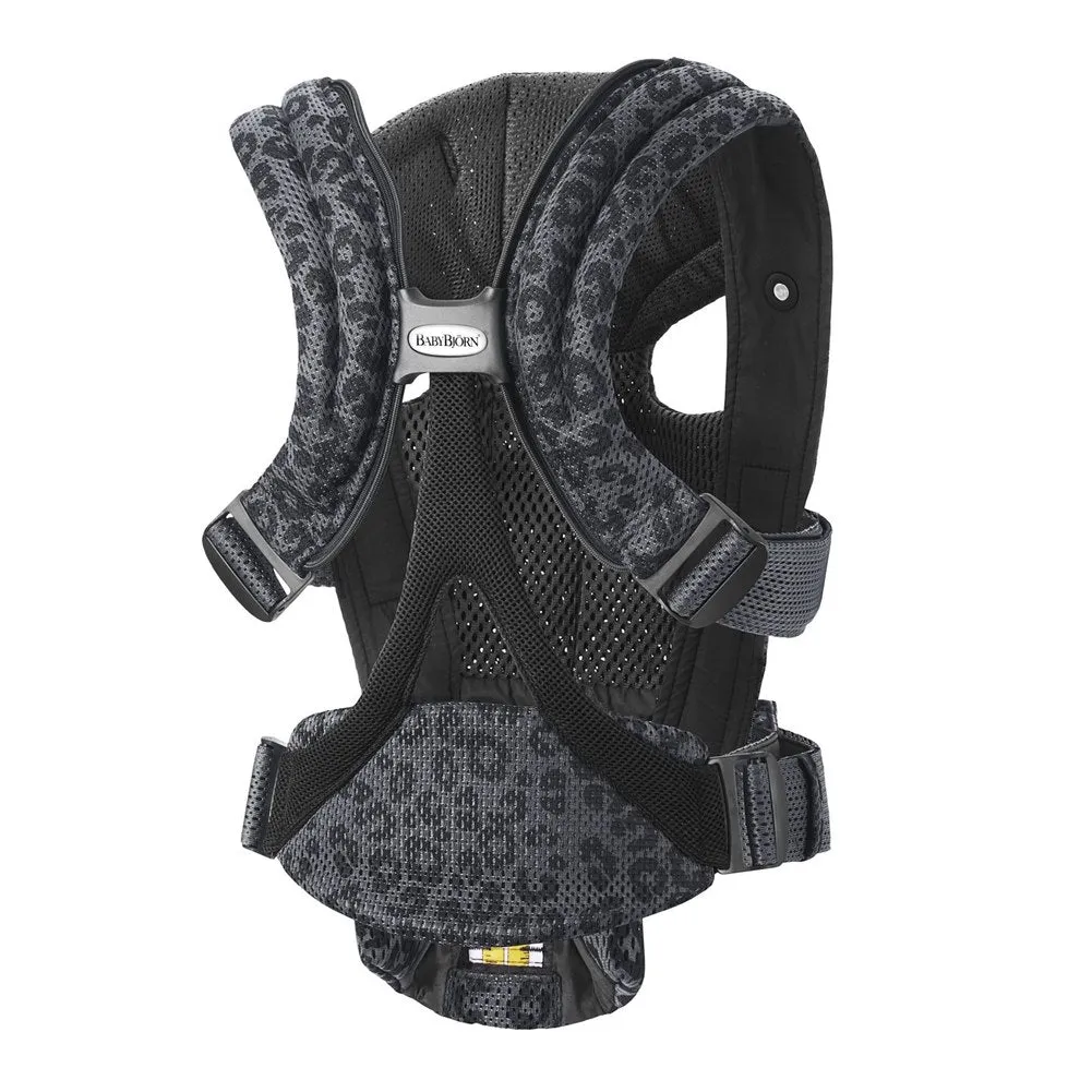 BabyBjorn Baby Carrier Free