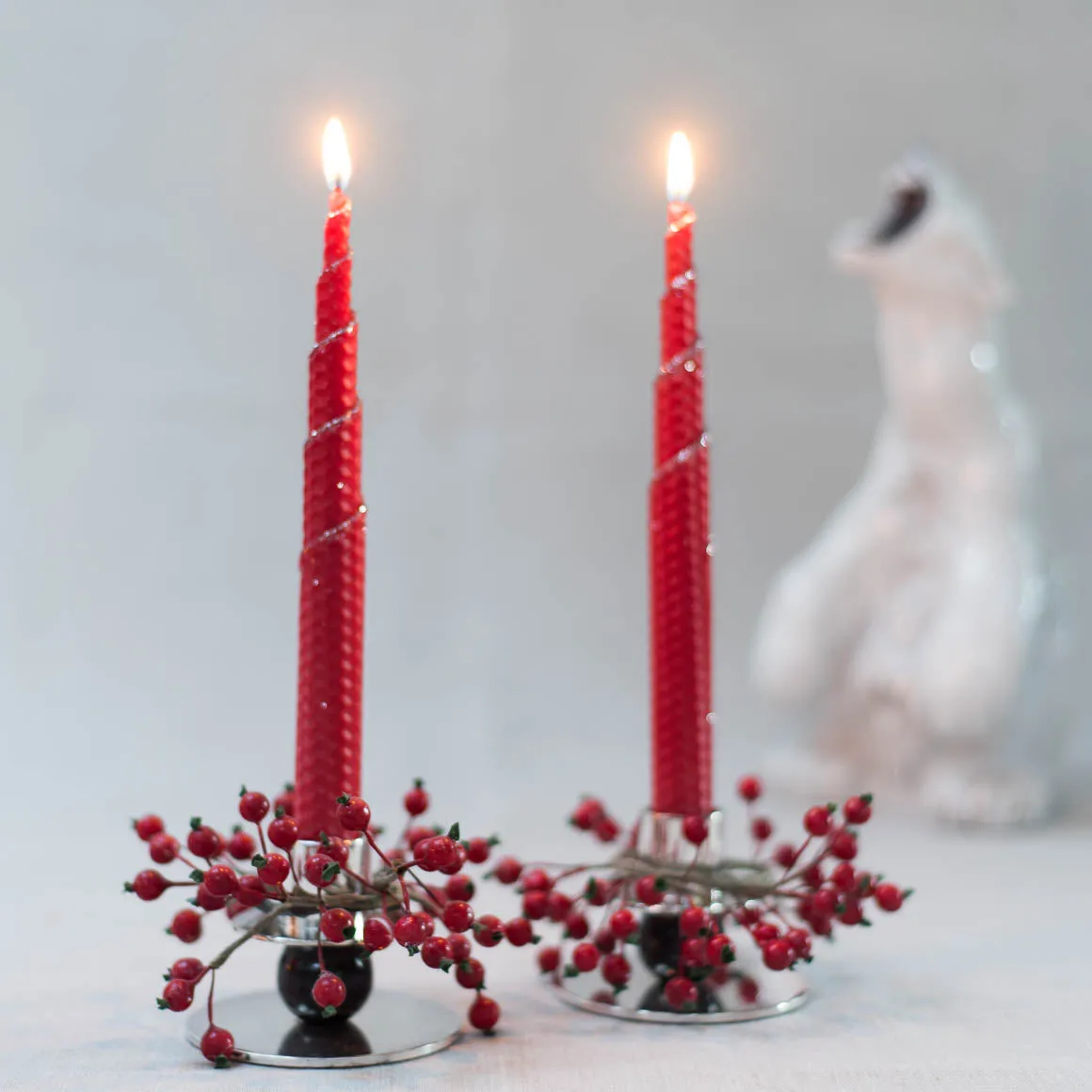 beeswax dinner candle pair, handrolled with fine glittered spiral edge