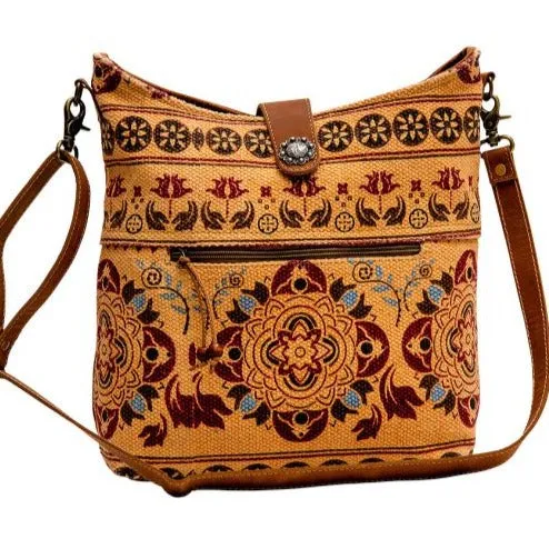 Beldum Shoulder Bag