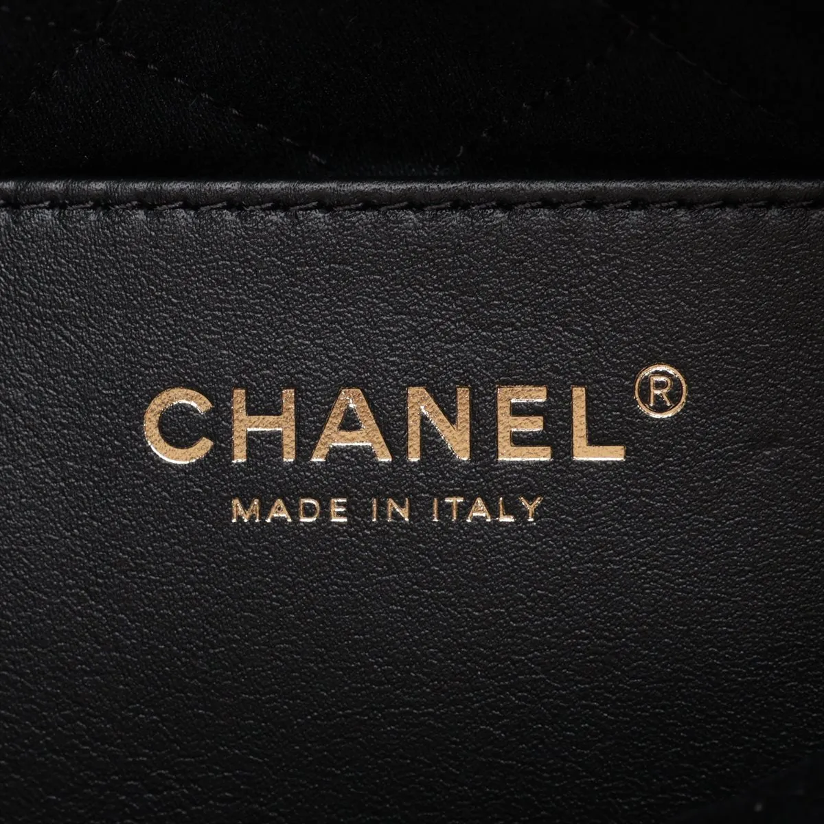 Chanel 22 Mini Leather Chain Shoulder Bag Black G  AS3980