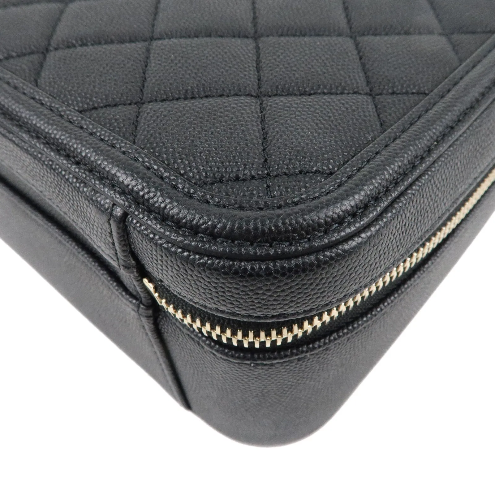 CHANEL CC Filigree Matelasse Caviar Skin Shoulder Bag Black A93344