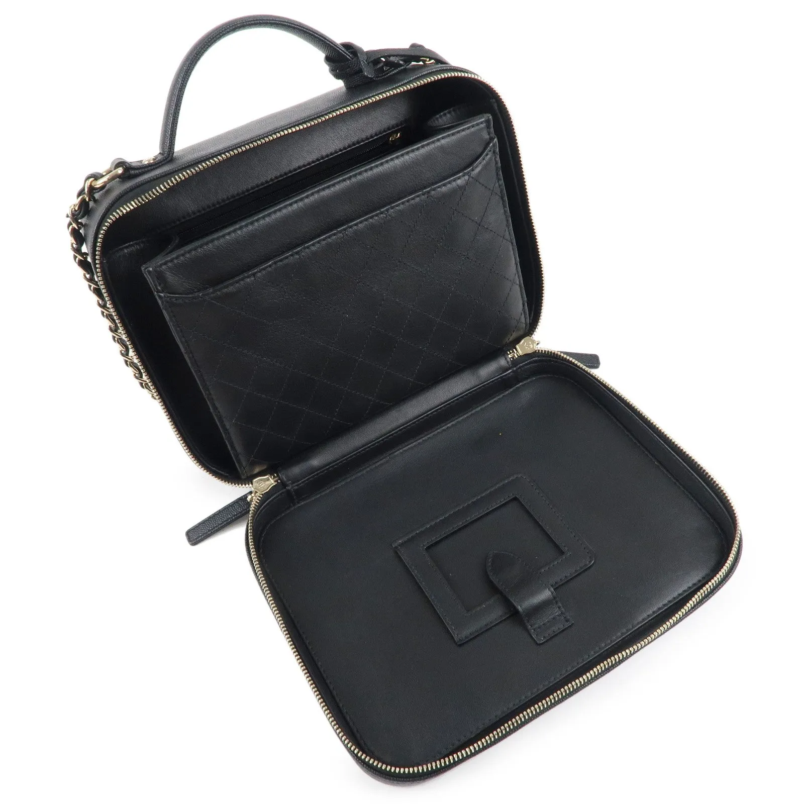 CHANEL CC Filigree Matelasse Caviar Skin Shoulder Bag Black A93344