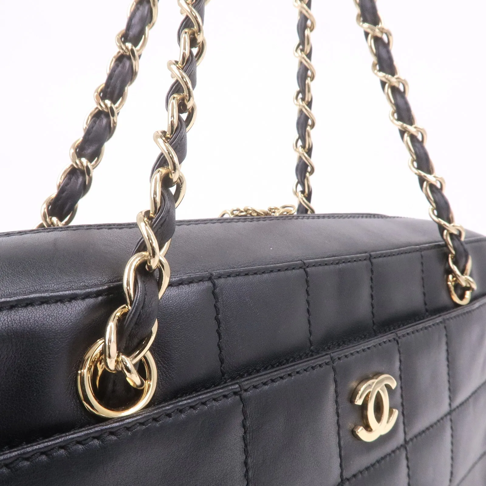 CHANEL Chocolate Bar Lamb Skin Chain Shoulder Bag Black