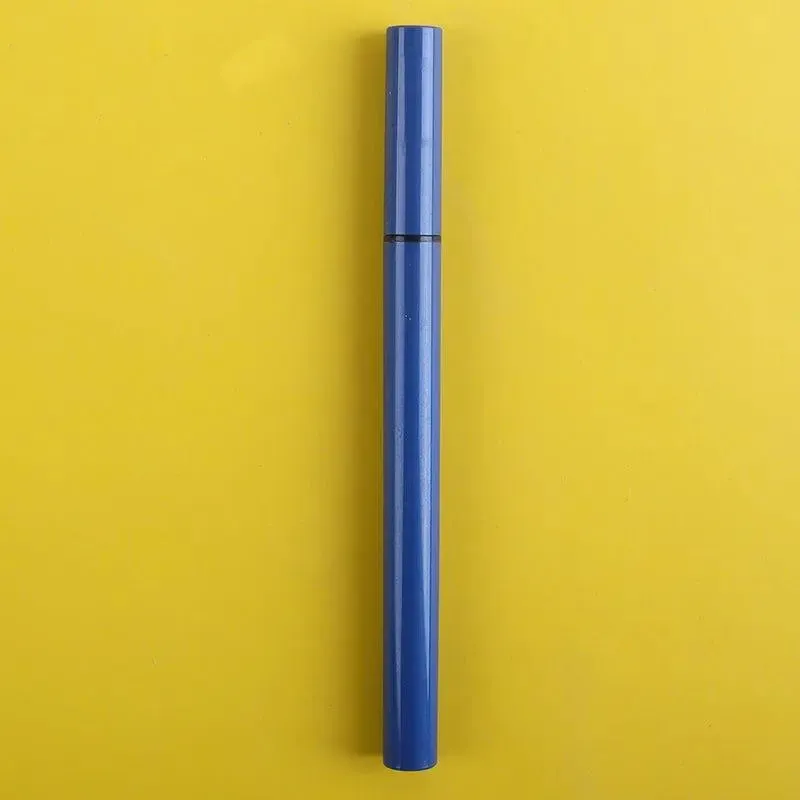 Chic and Stylish Eyeliner