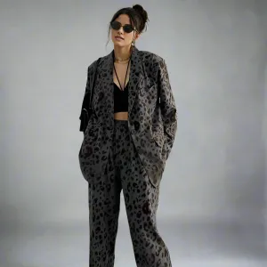 Chic Leopard Print Blazer