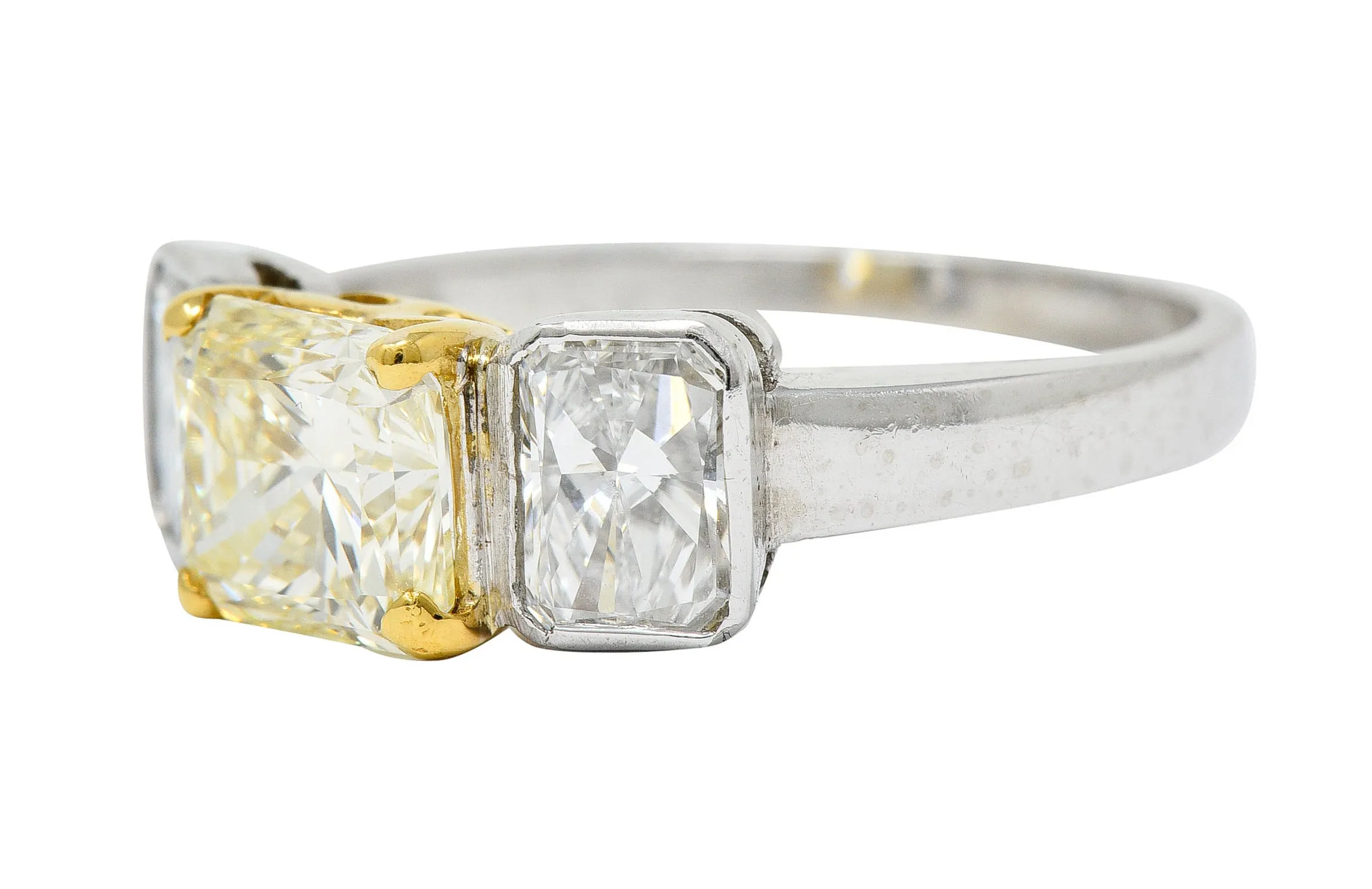 Contemporary 2.76 CTW Fancy Yellow & White Diamond 18 Karat Gold Platinum Ring