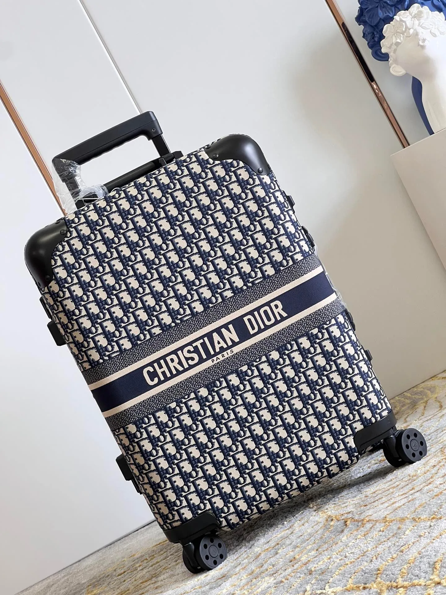 DR302 DiorTravel Luggage / HIGHEST QUALITY VERSION / 13.7x9x20.8inch