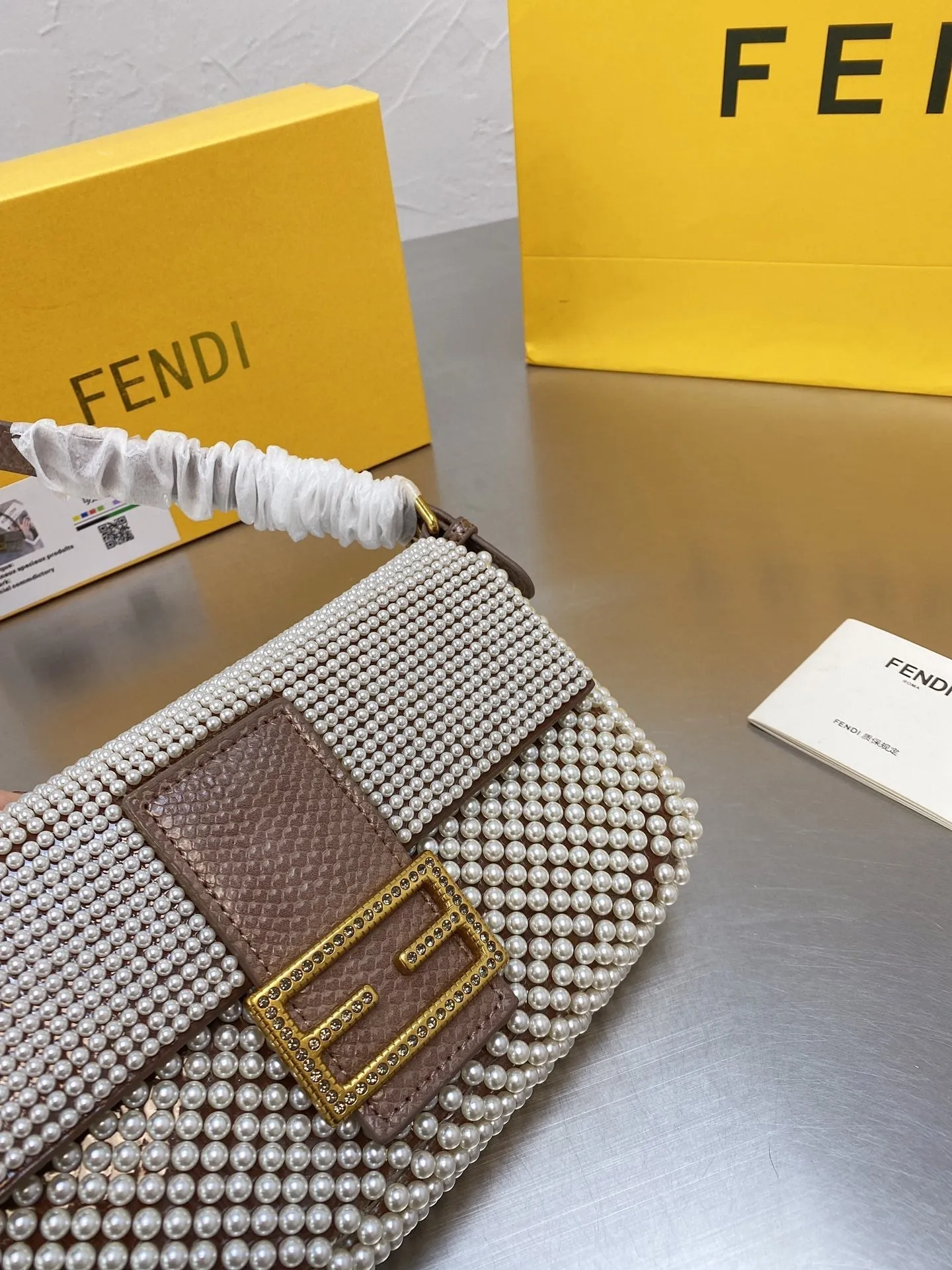 EN   Designer bags by Fendi 230