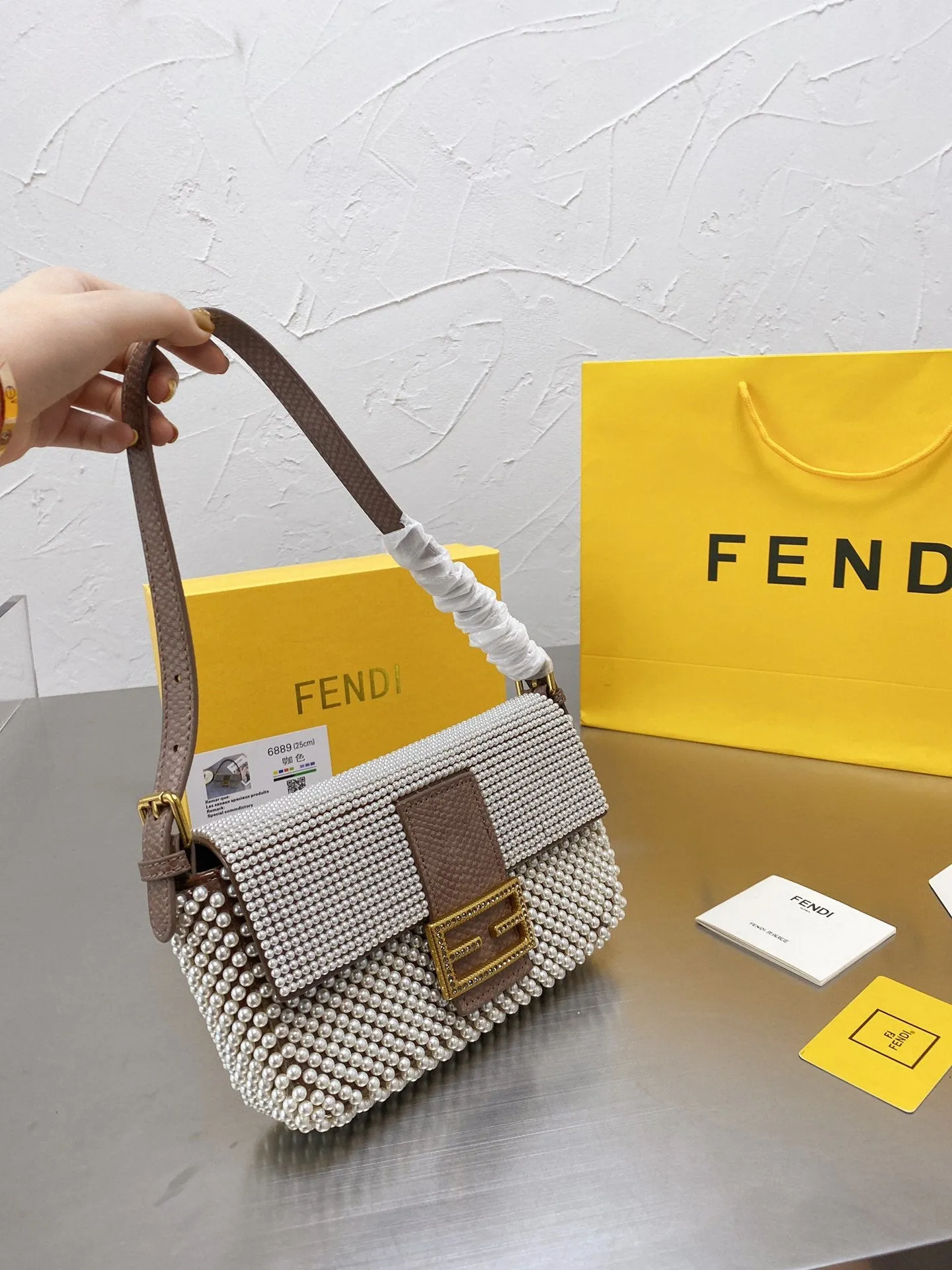 EN   Designer bags by Fendi 230