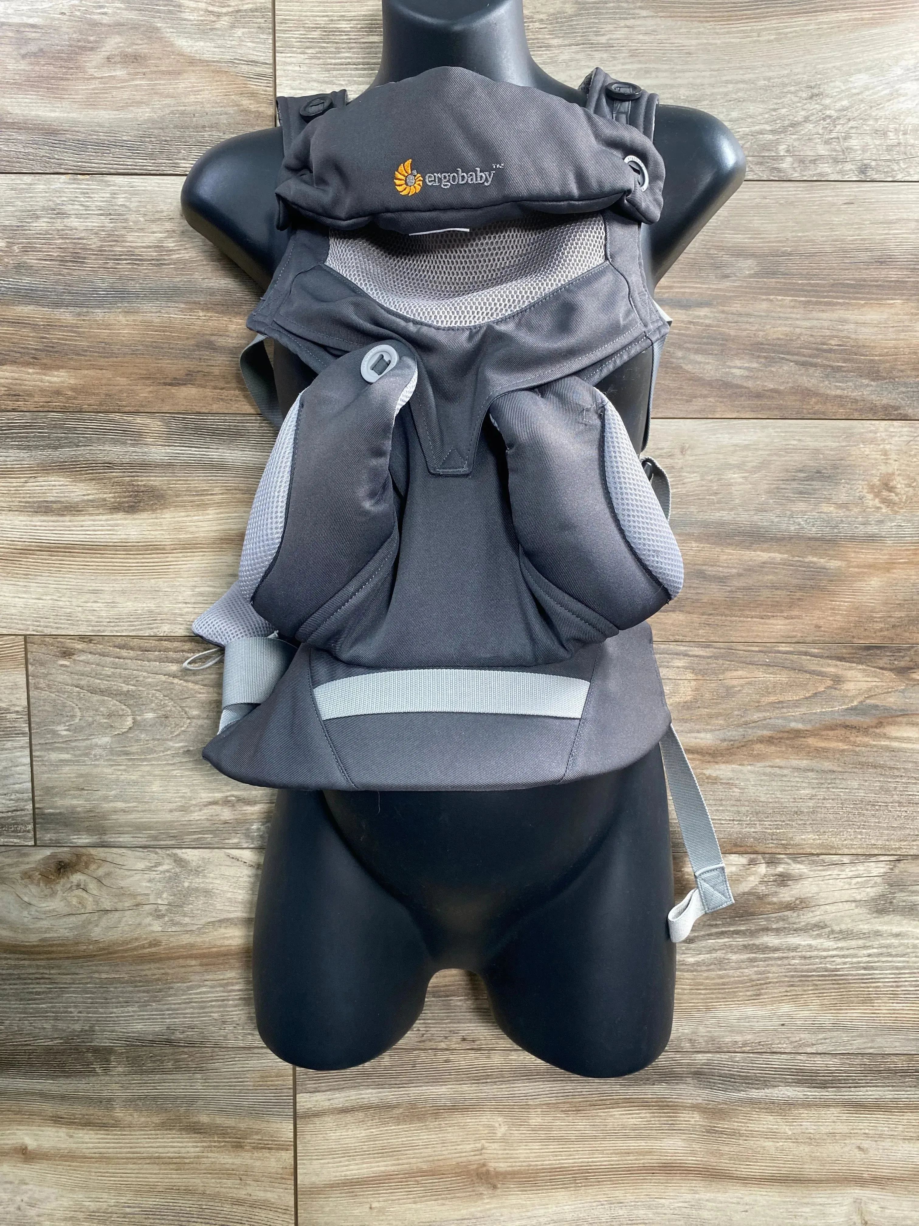Ergobaby 360 Cool Air Breathable Mesh All Position Baby Carrier Carbon Gray 12-45lb