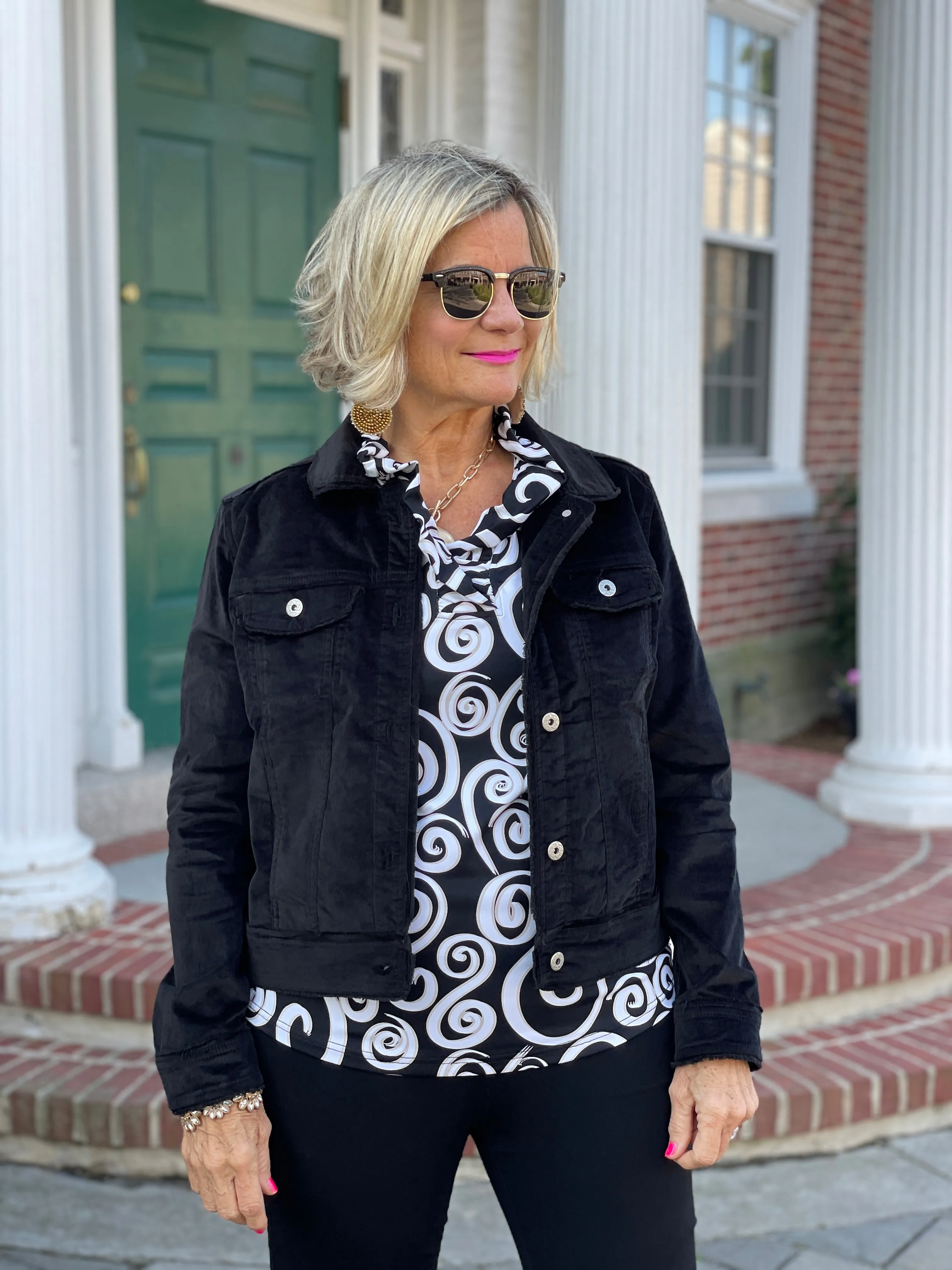 INFINITY CHIC RUFFLE TOP