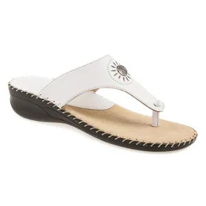Leather Toe Post with Metal Centre Stud - KFFLY1901 / 146 506