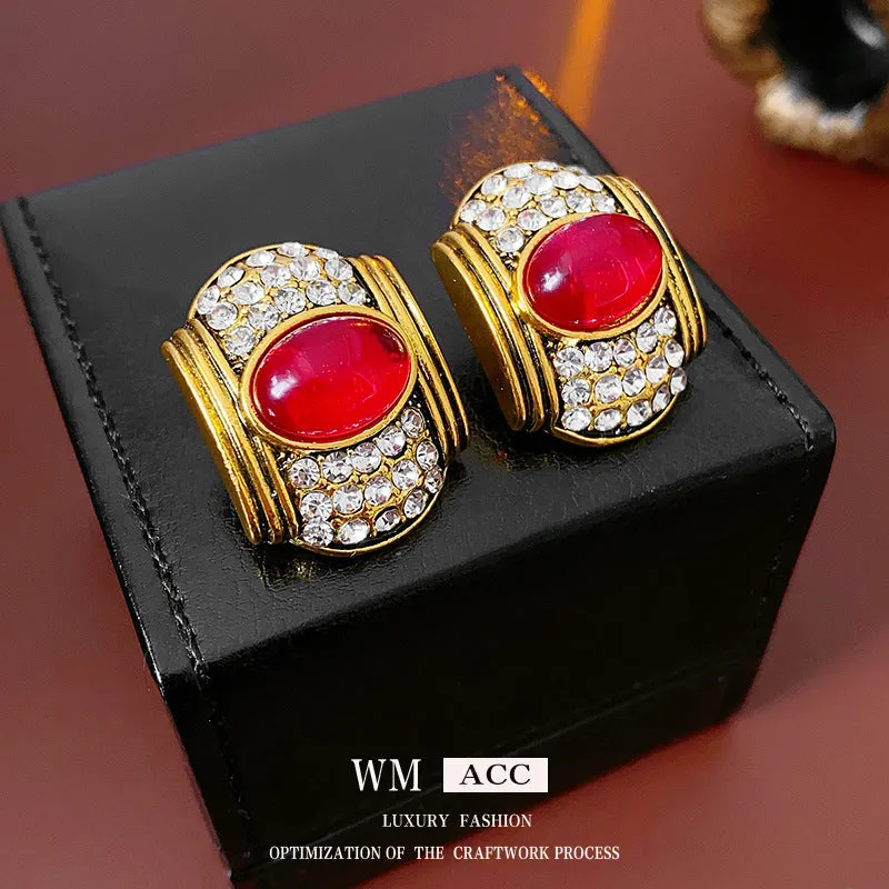 Luxurious Ellipse Geometric Alloy Diamond Inlay Earrings