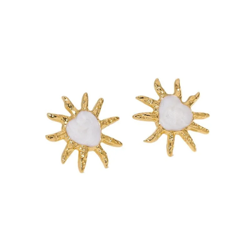 Luxurious Sun Stainless Steel Electroplating Stud Earrings