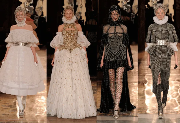 McQUEEN LACE Cow Skull