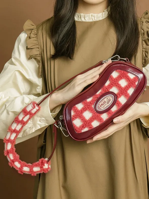 Niche Shoulder Bag