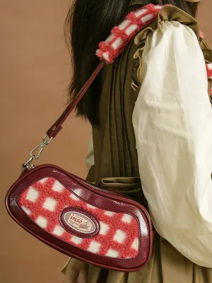 Niche Shoulder Bag