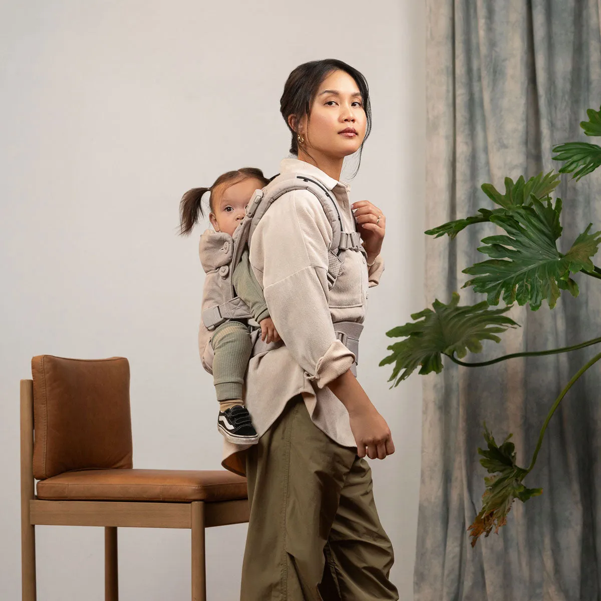 Nuna CUDL Luxe Carrier
