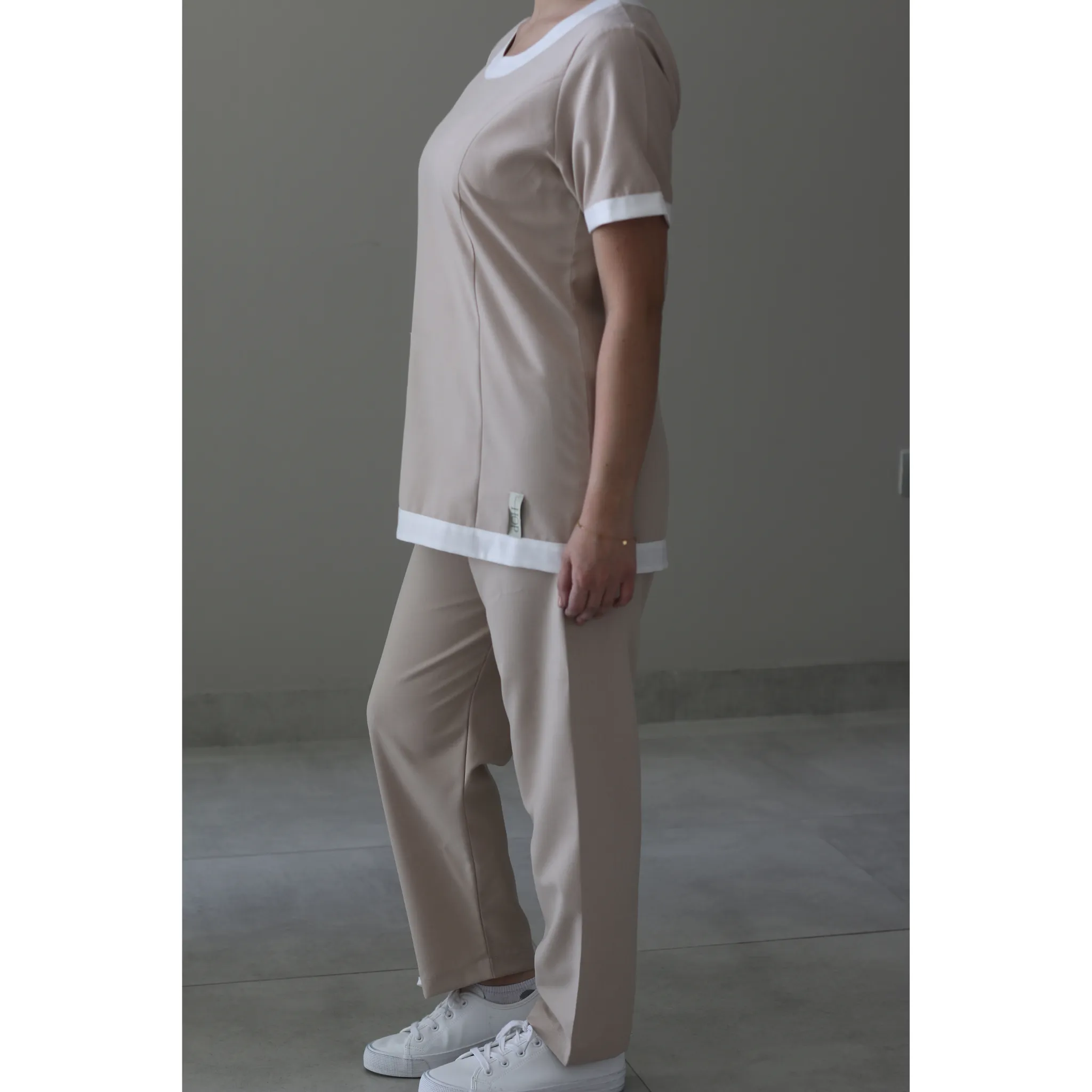 Simple Chic | YOU | Beige