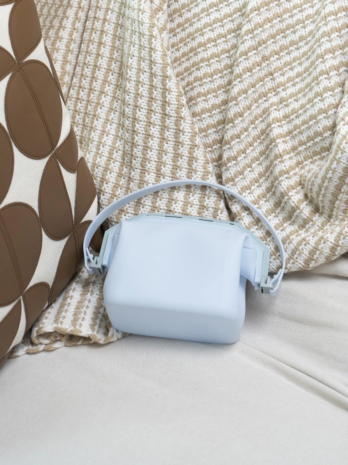 The Ingenium Bag in Ocean Blue
