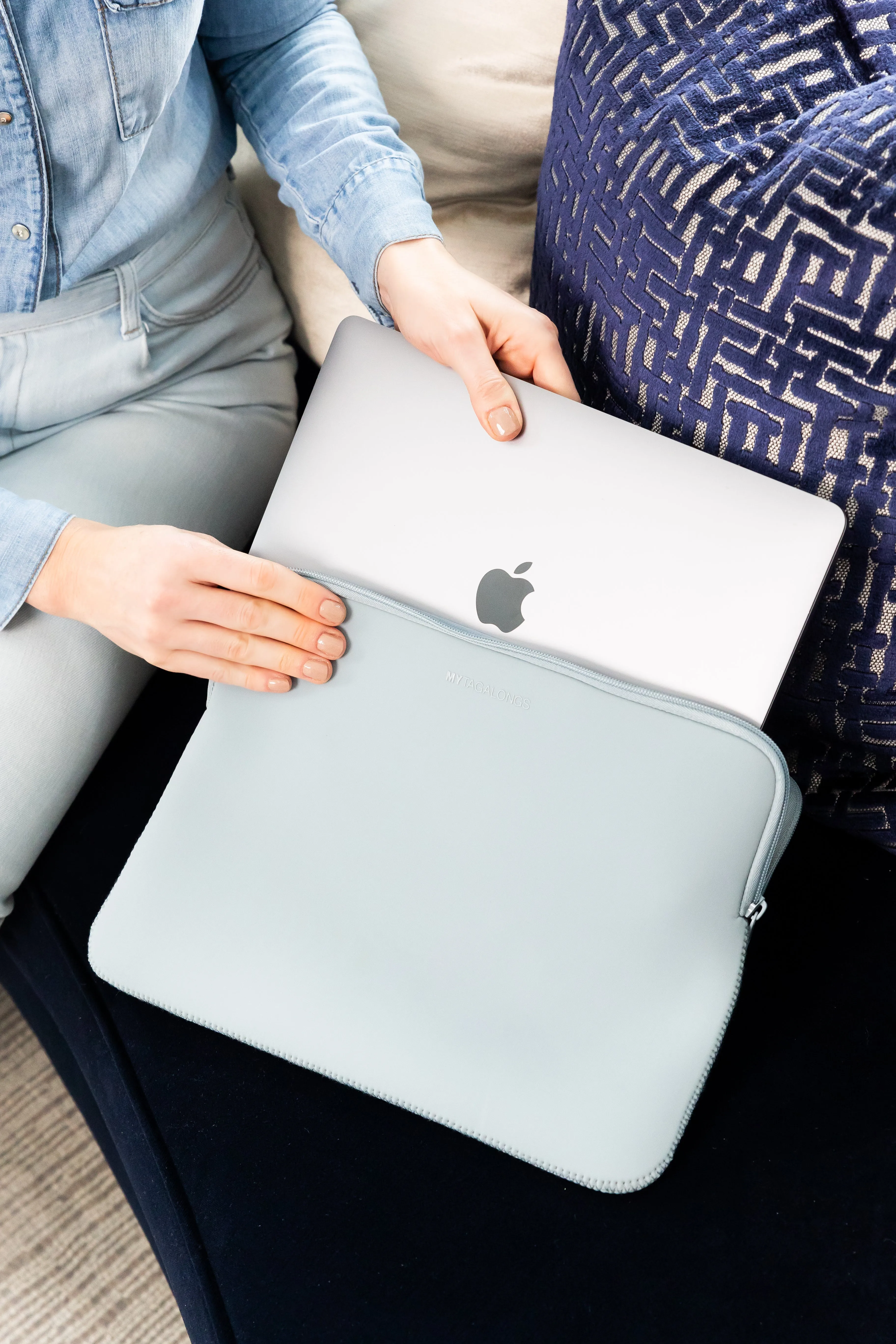 THE LAPTOP SKIN - DESERT ROSE