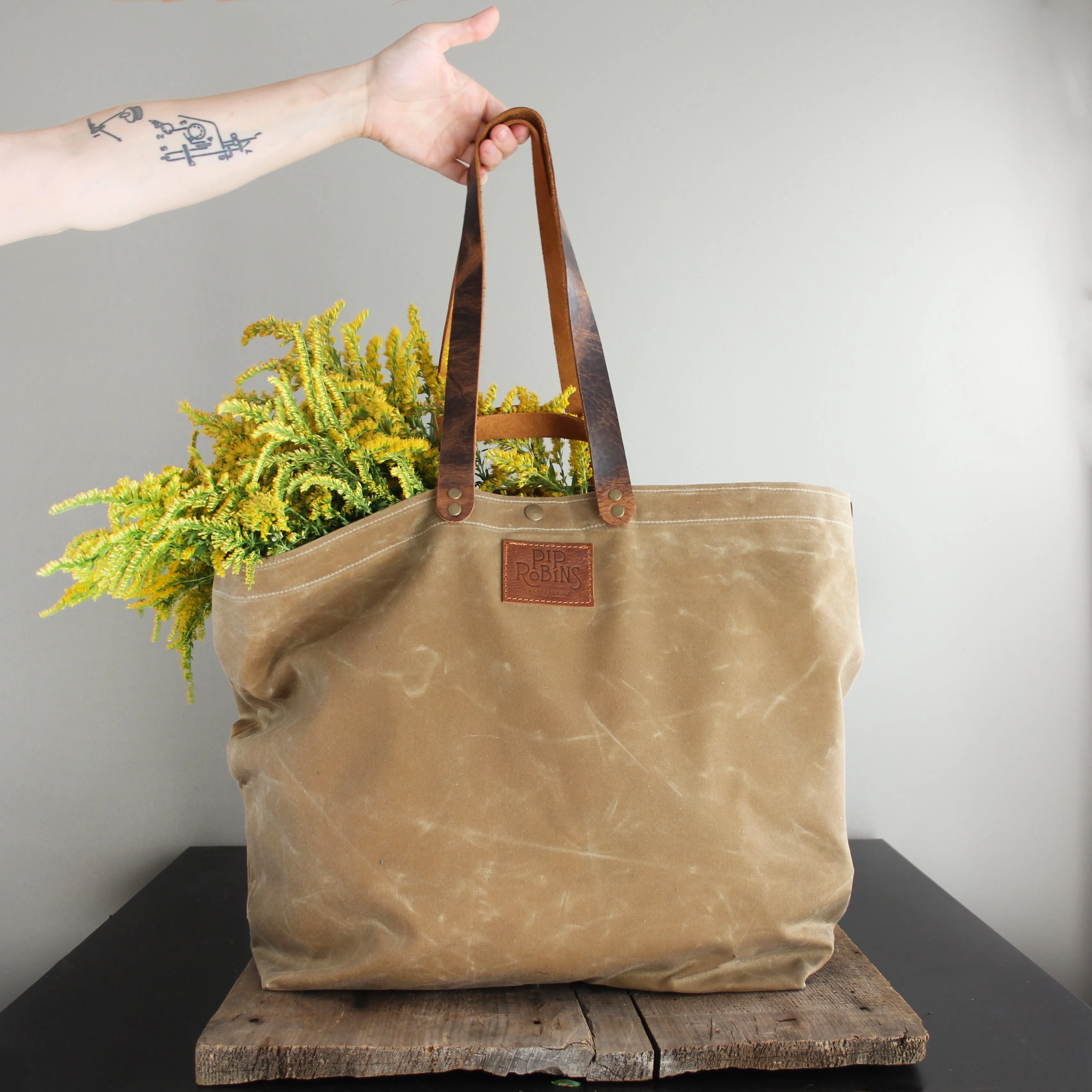Waxed Canvas Maggie Bag