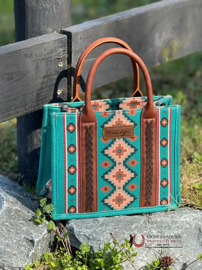 WRANGLER GREEN AZTEC HAND BAG
